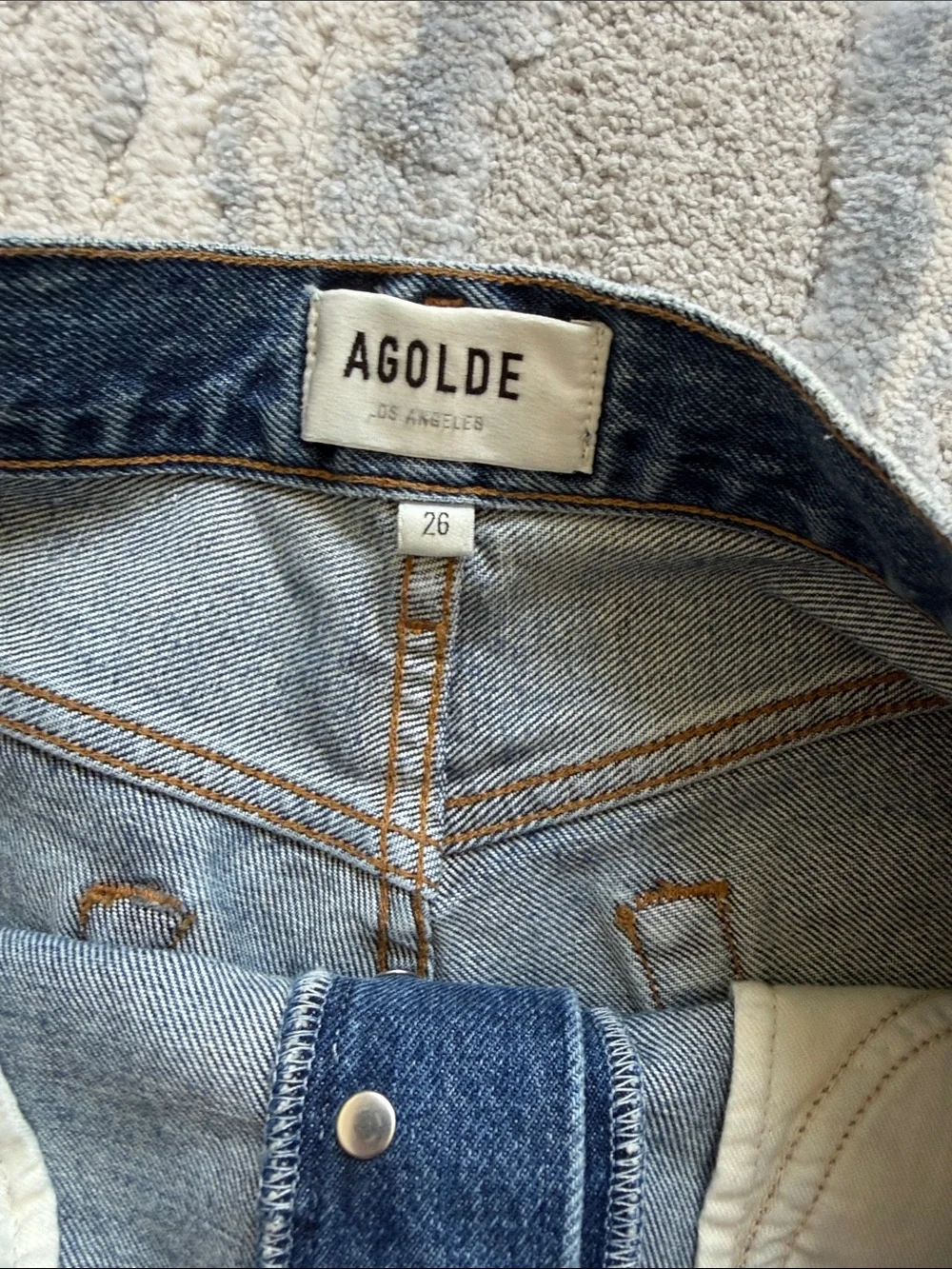AGOLDE Parker Classic High-Rise Frayed Hem Denim Shorts - Blue - Picture 2 of 3